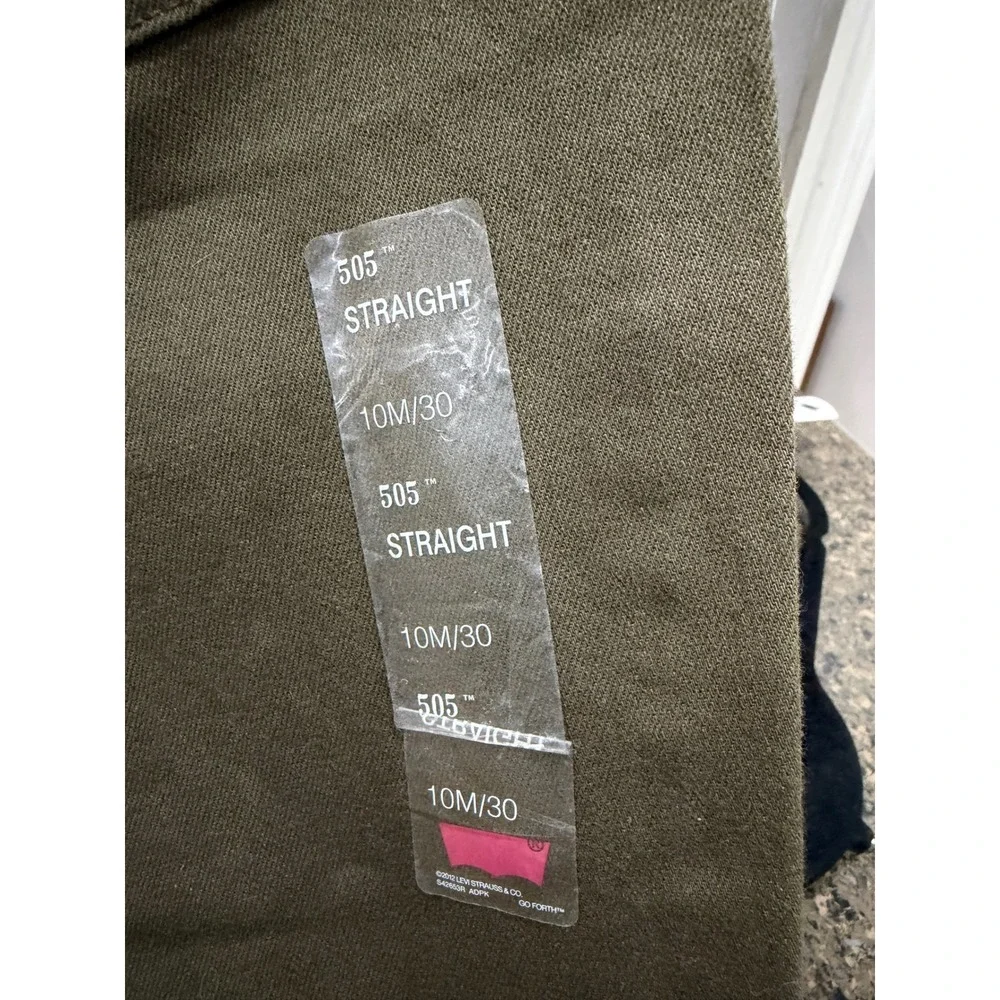 Levi's 505 Straight Leg Pants Khaki‎ Olive Green Mens W30 L32 New With Tags